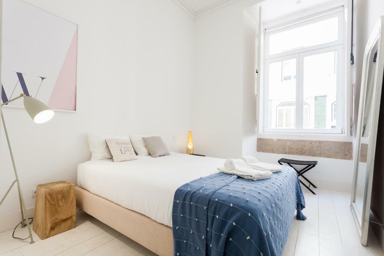 Baixa Tile Blue Two-Bedroom Apartment - By Lu Holidays Lisbona Esterno foto