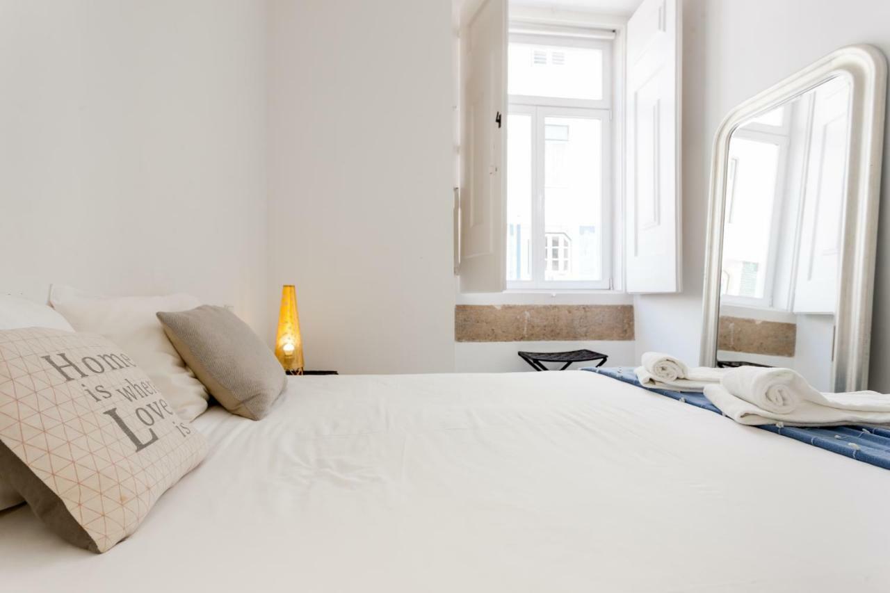 Baixa Tile Blue Two-Bedroom Apartment - By Lu Holidays Lisbona Esterno foto
