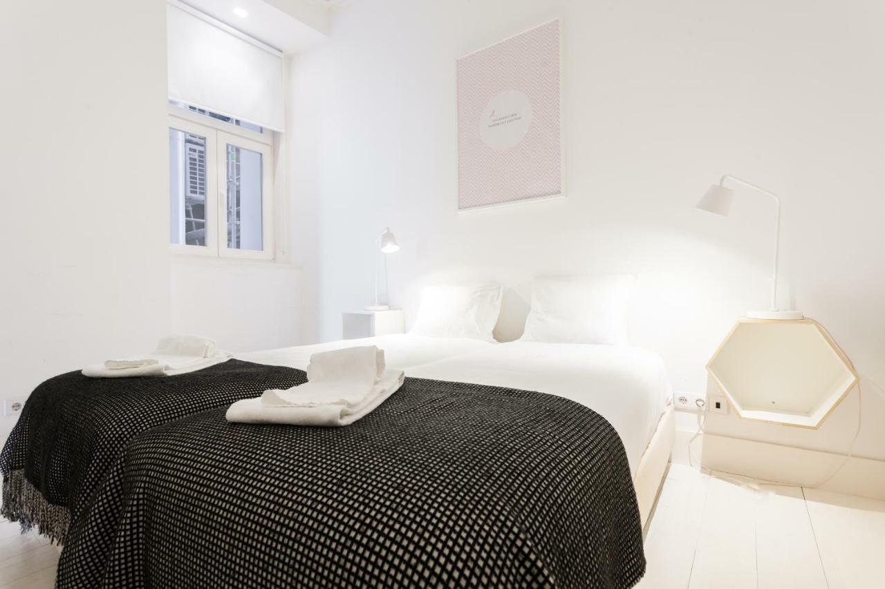 Baixa Tile Blue Two-Bedroom Apartment - By Lu Holidays Lisbona Esterno foto